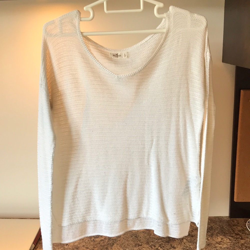White knot sweater